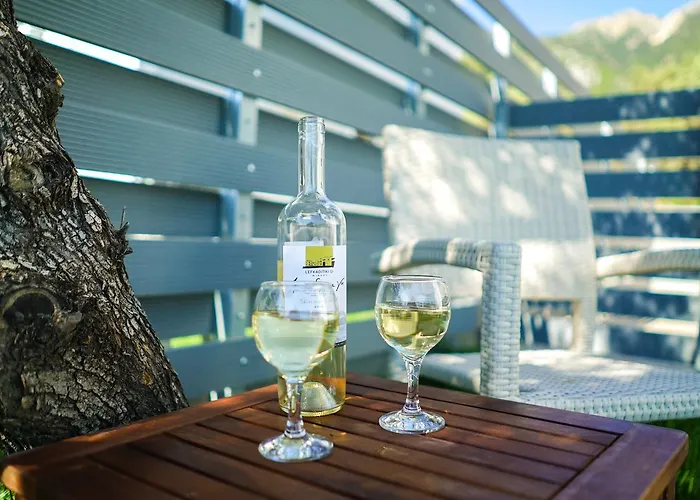 Abeli Nydri (Lefkada)